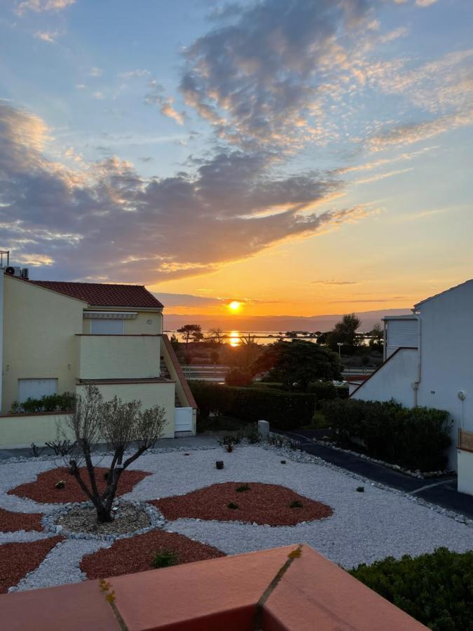 T2 Avec Terrasse, Vue Etang Et Son Coucher De Soleil, Plage A Proximite, Wifi Et Place De Parking Gratuit Que L On Nomme Puesta De Sol Le Barcares Luaran gambar