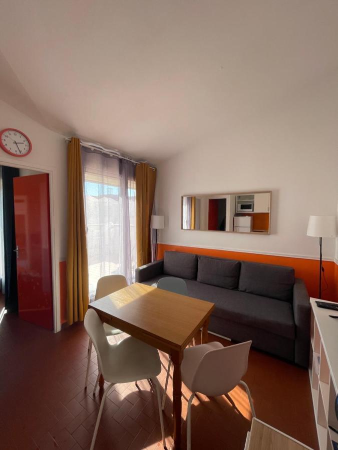 T2 Avec Terrasse, Vue Etang Et Son Coucher De Soleil, Plage A Proximite, Wifi Et Place De Parking Gratuit Que L On Nomme Puesta De Sol Le Barcares Luaran gambar